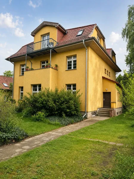 möbliertes WG Zimmer in 4er WG in Berlin Biesdorf — photo 1